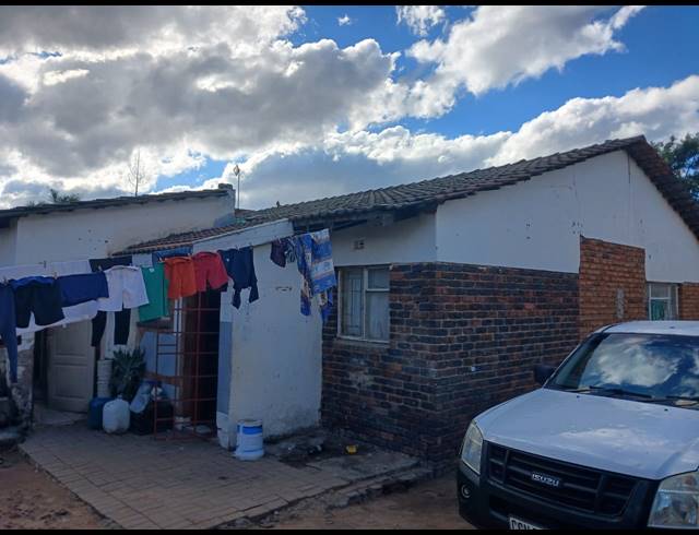 3 BEDROOM HOUSE FOR SALE IN WESTENBURG